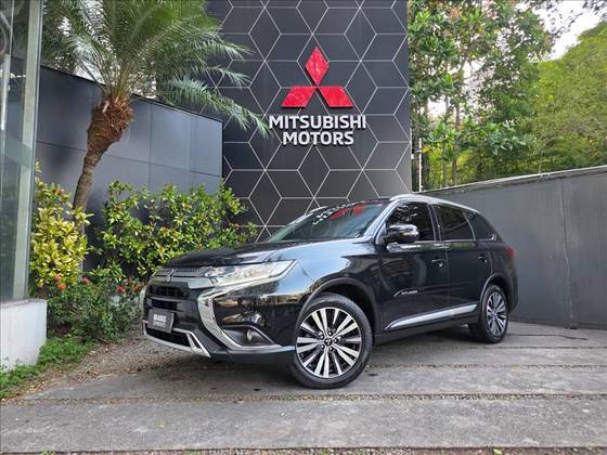 MITSUBISHI OUTLANDER 2.0 MIVEC GASOLINA HPE AUTOMÁTICO